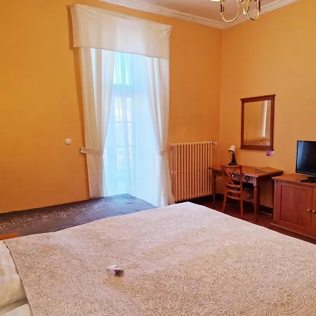 Romantik Eleonora 3*