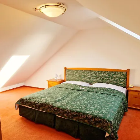 Hotel Romantik Eleonora Tábor