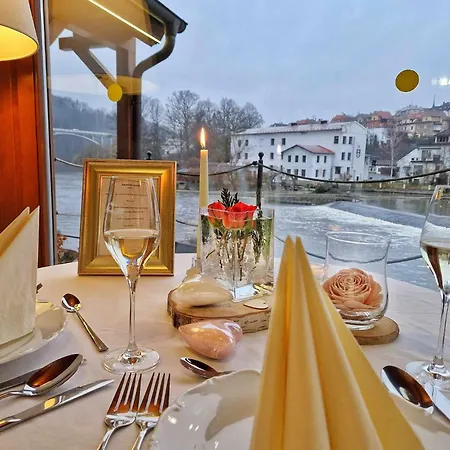 Romantik Eleonora Hotel 3*