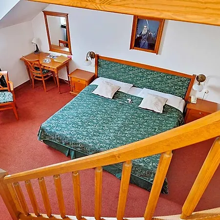 Otel Romantik Eleonora 3*