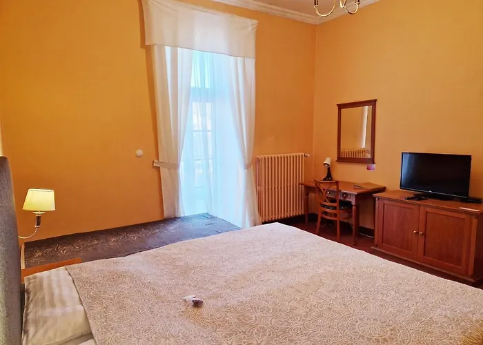 Romantik Eleonora 3*